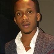 Etudiant en génie électronique, j'ai un baccalauréat en mathématiques et des cours de pédagogie